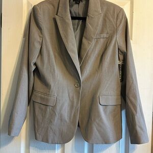 Metaphor Gray Structured Blazer with Notched Lapels